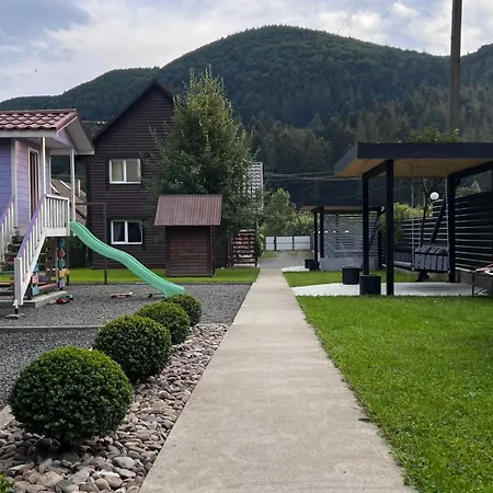 гостинний двір