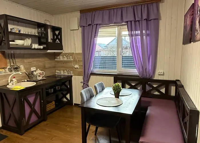 Holiday home гостинний двір
