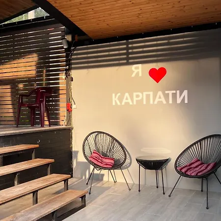 гостинний двір