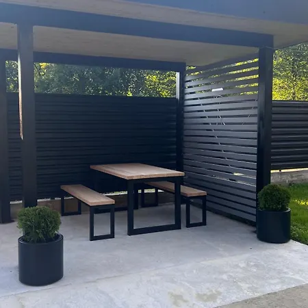 гостинний двір