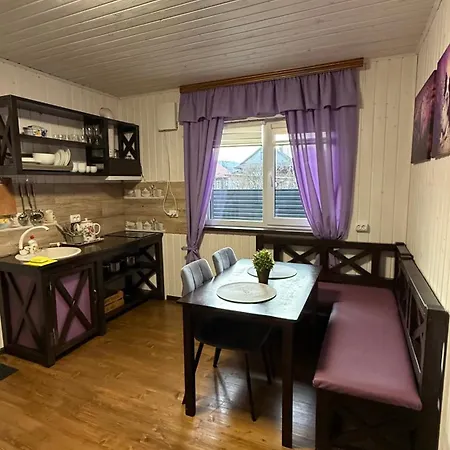 Holiday home гостинний двір
