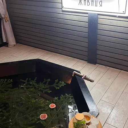 гостинний двір